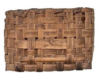 Lot 305
Antique Oak Splint Wood Kindle Basket