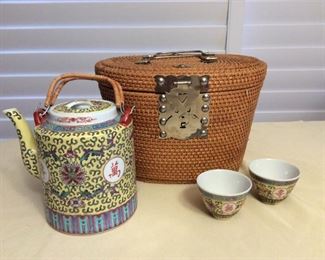 MMT007 Vintage Chinese Tea Set In Basket