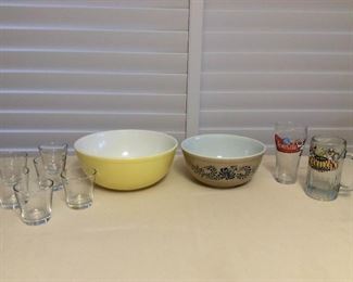 MMT088 Vintage Pyrex Bowls & Glassware 
