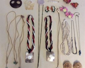 MMT101 Hawaiian Themed Costume Jewelry 