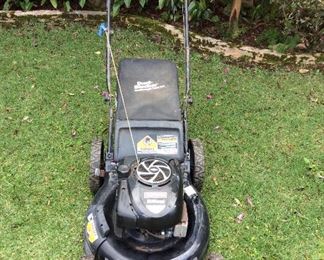 MMT161 Craftsman Gas Powered Lawn Mower