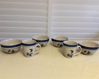 MMT183 L.L. Bean Blueberry Stoneware Bowls & Mugs