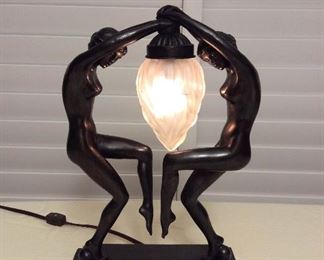 MMT198 Art Deco Table Lamp
