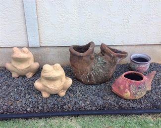 MMT201 Five Ceramic Planter Pots