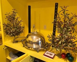 
Extra large water heated meat domed server 