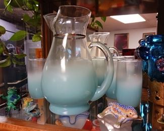 Blue lemonade picture and tumbler set