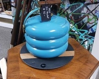 Vintage 1960s ice bucket teal blue beehive