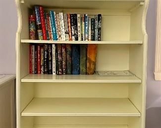 Lexington Furniture Bookcase