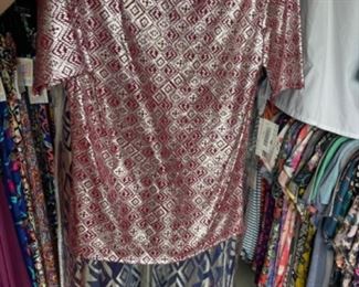 Elegant tops as well 