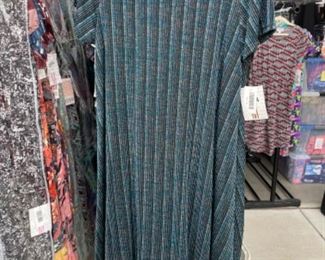 Elegant Dresses for the upcoming Holidays 