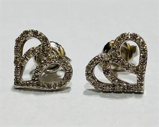 $310 All Real Authentic 14K White Gold 2.1 Grams 0.22 Carat Diamond Heart Earrings Please text or call 7032689529 for inquiries, or visit Tysons Jewelry located at:
8373 Leesburg Pike #12, Vienna Virginia 22182
Robert, the owner of Tysons Jewelry, has over 30+ years working in the jewelry business and has verified the authenticity of this listing.
Robert buys gold and precious metals at 95%. Please use the link: https://tysonsjewelry.net for specific prices.
Inquiries regarding gold, silver, precious metals, coins, watches, diamonds, cars, and collectibles are welcome!
Visit the Tysons Jewelry Facebook store using this link for more pictures:
https://www.facebook.com/marketplace/profile/100029355397784/?ref=share_attachment
