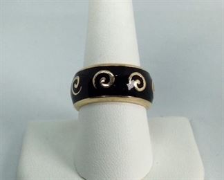 Black and Gold Swirl Band