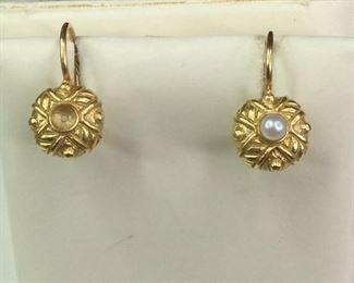 18k Gold Earrings