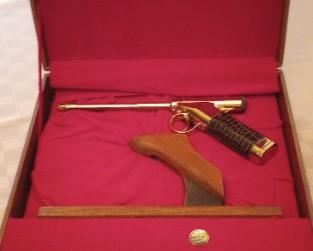 Vintage Match-O-Matic in a faux wood, red velvet lined box in excellent condition  (not tested)