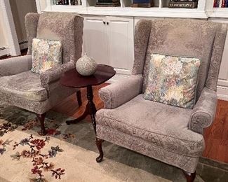 Lovely pair of chairs 