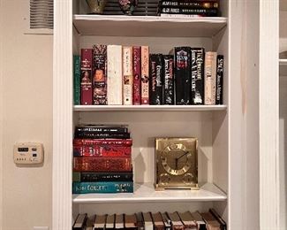 Lots o books