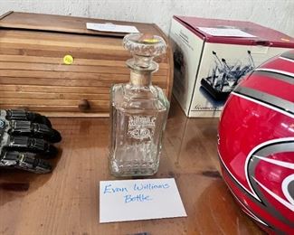 Evan Williams bottle