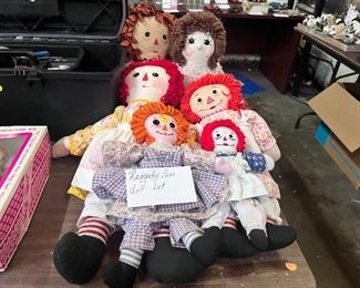 raggedy dolls