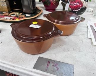 two baking dishes with lids 