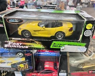 DIE CAST 2003 DODGE VIPER