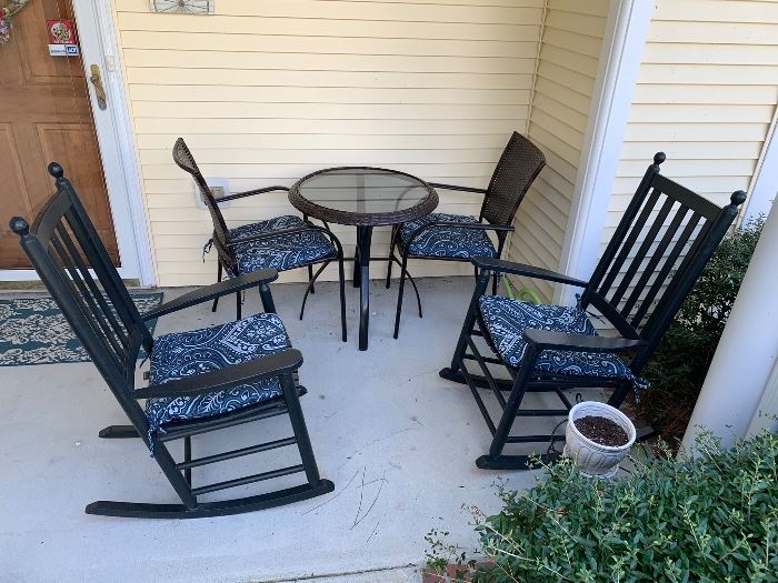 Last day 50off Elms of Charleston Estate Sale starts on 12/10/2022