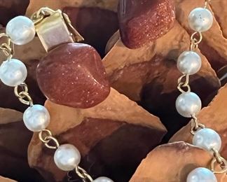 Sweater Clip Pat 2853761