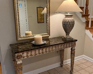 Decorative Entrance Table with matching lamp & mirror
