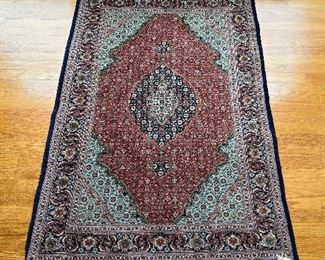 Persian handmade wool rug / 58"L x 41"W