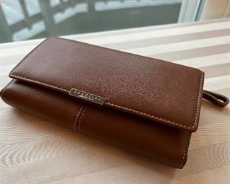 Kenneth Cole Reaction women's leather wallet (new)