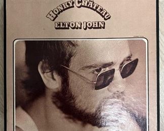 Elton John – Honky Château
STU 93135-B  / R2R