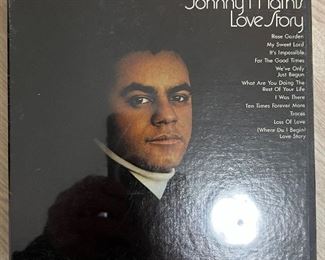 Johnny Mathis – Love Story
CR 30499 / R2R / Sealed