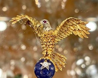 $850. Marked HR (Herbert Rosenthal) 18K gold, with authentic diamond chip, lapis stone, Bicentennial eagle pin, dated 7/4/76. Has two bails to use  as a pendant. Approx 50mm wing tip to tip, 1- 7/8". Ex condition. 