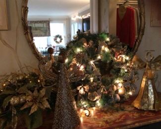 24” Mackenzie Childs Courtly Checked Ribboned Wreath.