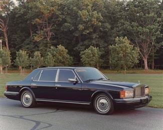 $75000 1998 Rolls-Royce Silver Spur
Please text or call 7032689529 for inquiries, or visit Tysons Jewelry located at:
8373 Leesburg Pike #12, Vienna Virginia 22182
Pristine condition, inside and out
1 of 59 produced
9,300 Miles
The VIN is SCAZN19C3WCX66119
Second owner
The price shown is the final bottom price.