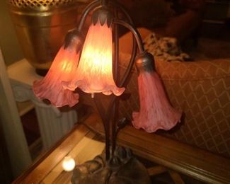 Lily Glass Lamp
