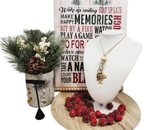 Beautiful Fish Necklace Earrings