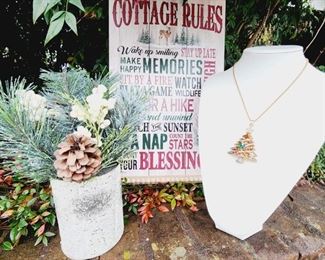 Christmas Necklace 8  Christmas Tree