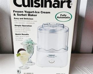 Cuisinart New Frozen Yogurt Ice Cream Sorbet Maker