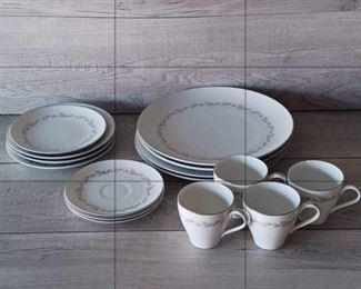 Mikasa Cherish Dishes