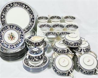 Wedgwood Florentine China Set