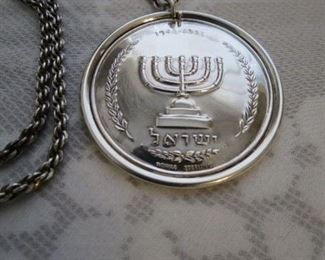 Towle 10" sterling silver pendant and chain. $75