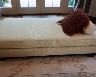 1.  chaise   lounge      225.00   71'  x  34"