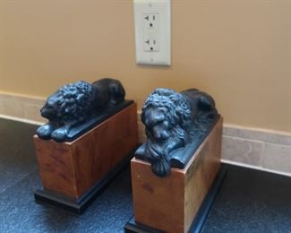      104   lion  bookends    60.00