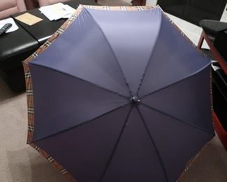 a view of the Burberry umbrella opened