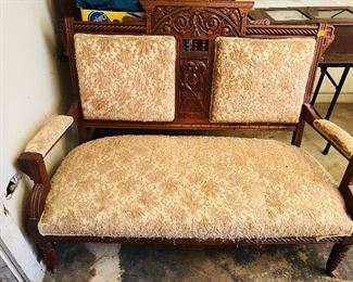 Antique Victorian Setee Parlor Furniture 