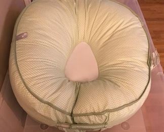 Baby boppy pillow