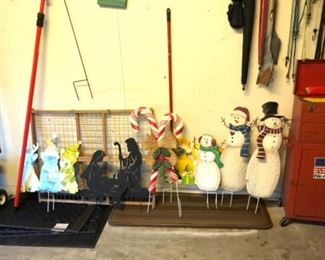 Garage items, metal lawn decor