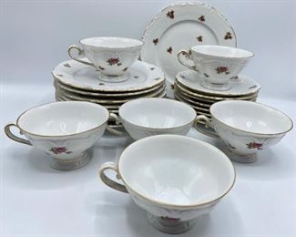 Vintage Bavaria China From Western Germany With Gold Accents: 9 Plates, 8 Saucers & 6 Mugs
Lot #: 79