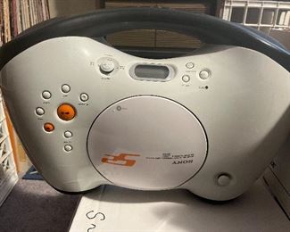 
Sony Model No. ZS-X3CP Personal Audio System CD-R/RW Playback