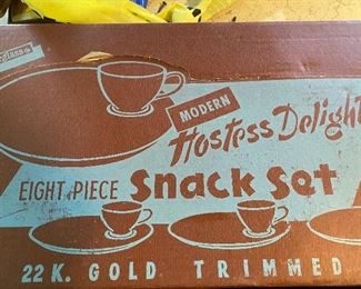 Mid Century Anchor Hocking Hostess Delight 8 Piece Snack Set/NRFB